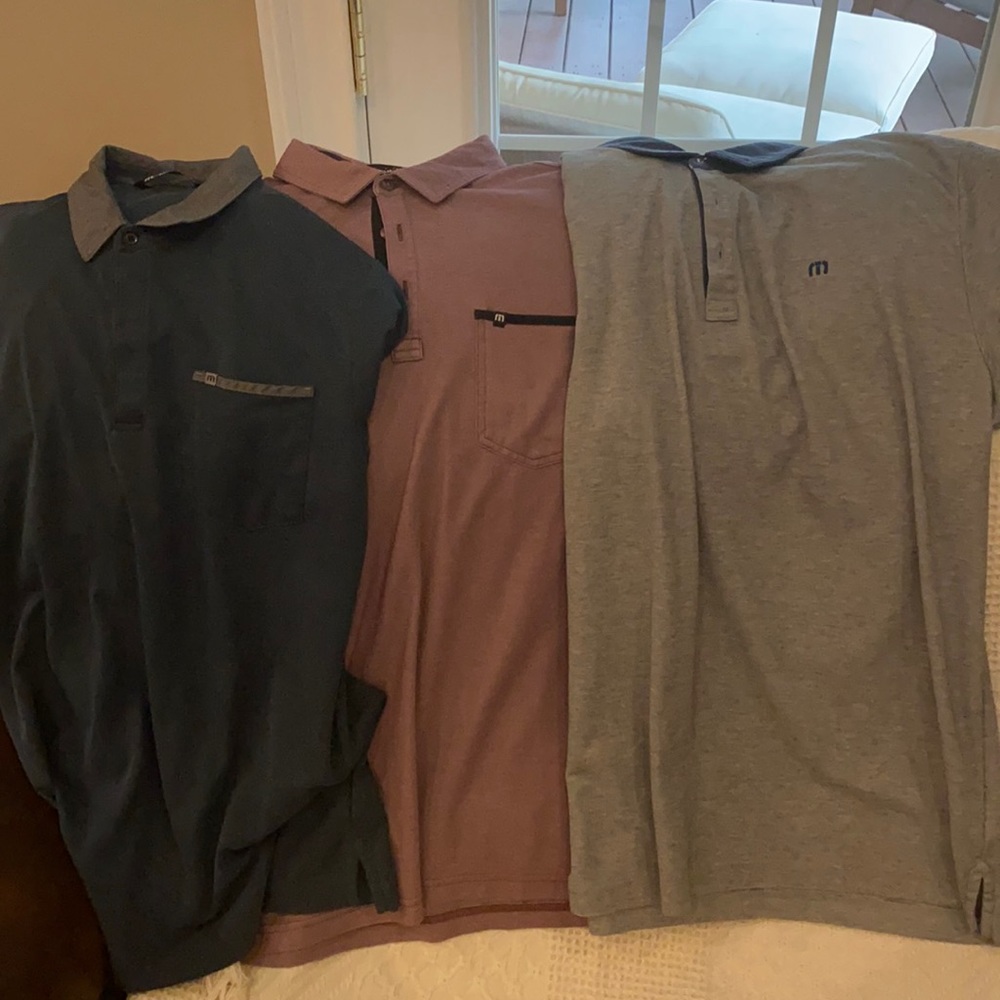 Lot of EUC Travis Mathew L polos,